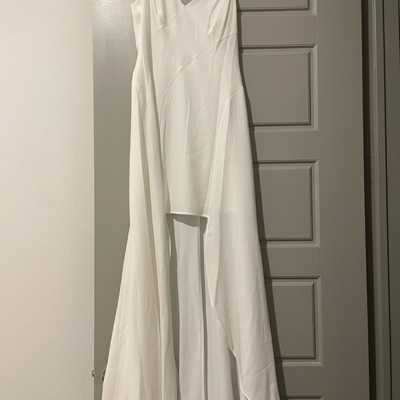 White BCBG high low evening gown - Picture 4 of 6